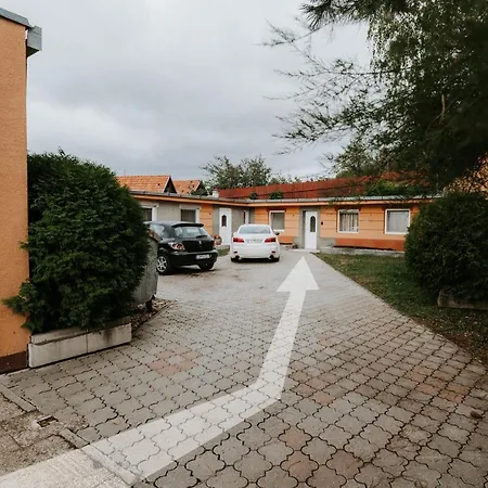 Apartamento Ard - *