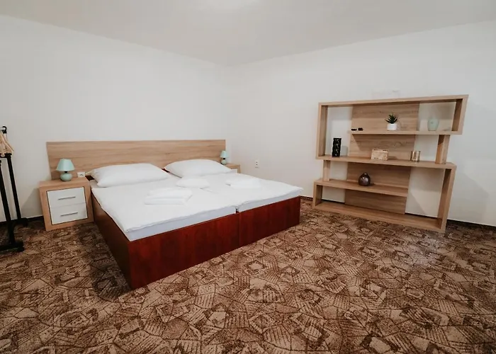 Appartement Ard - *